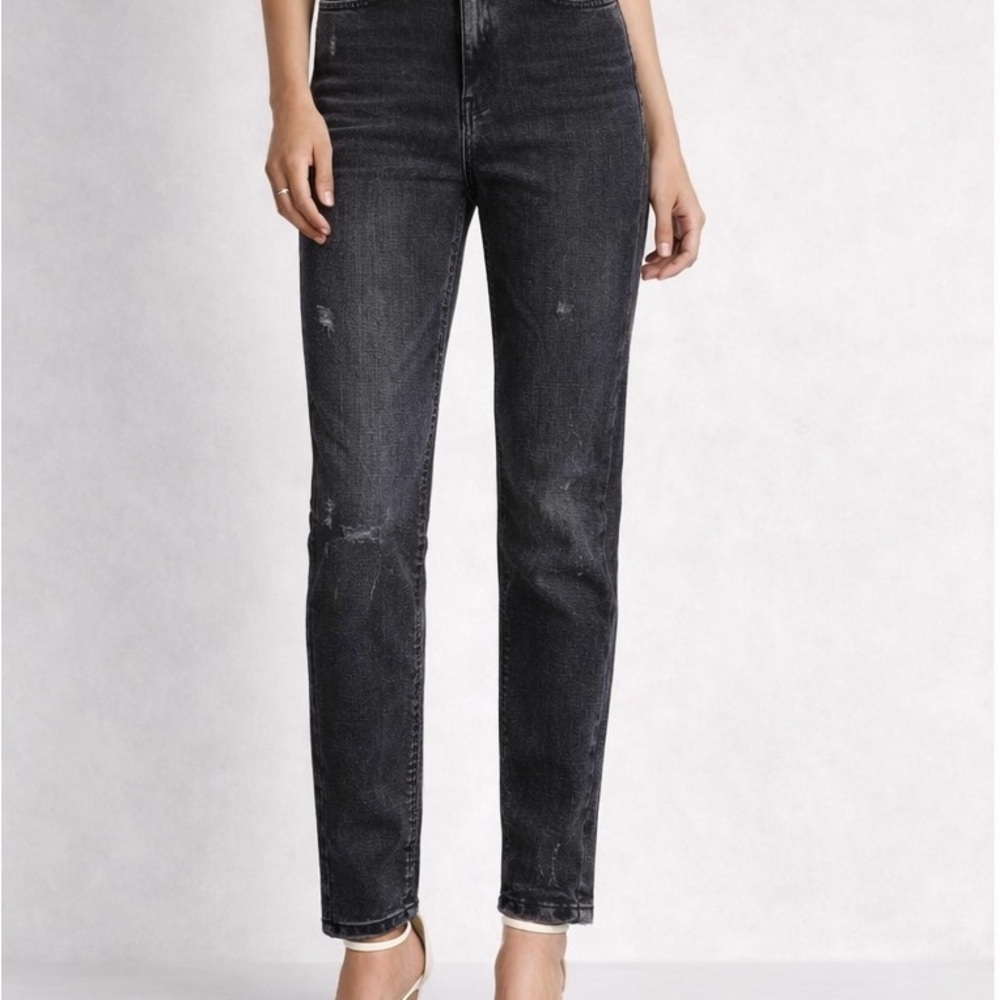 Zara Women's Black Straight Leg Jeans